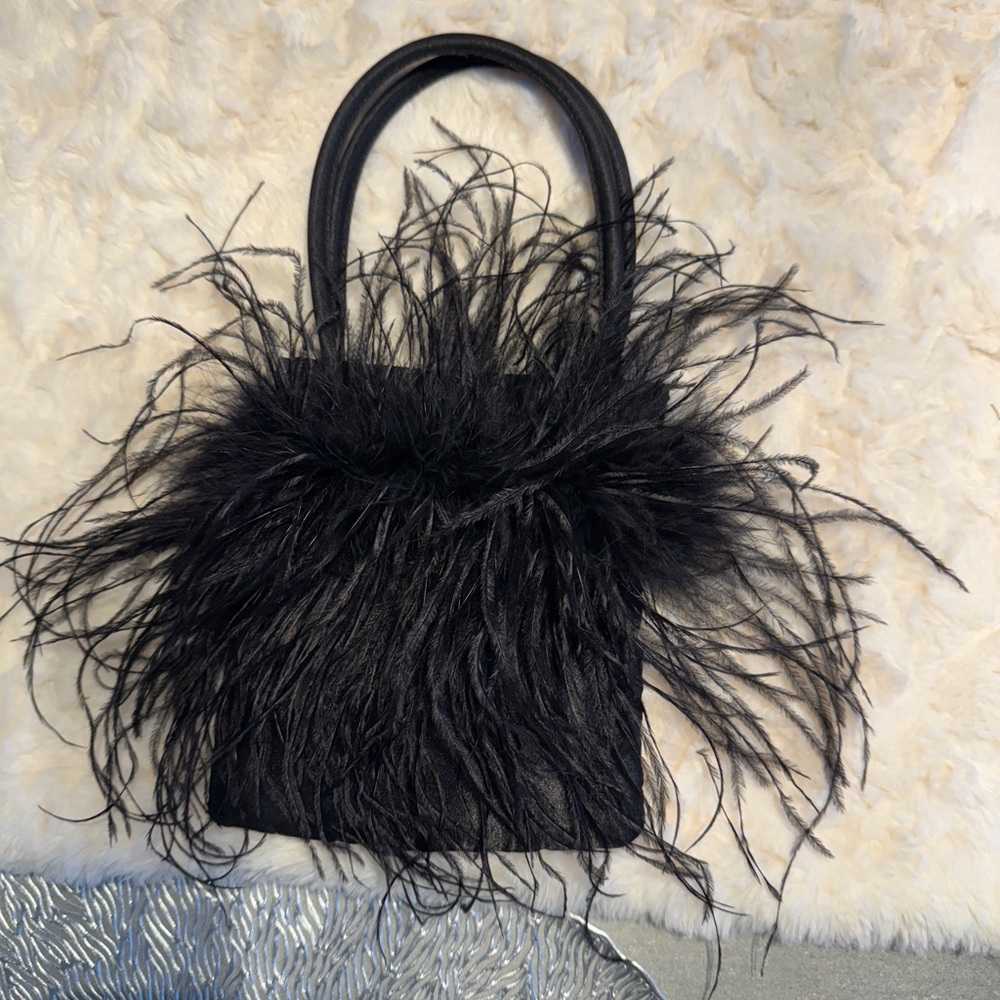 Elegant Black Feathered Women's Bag - Picture 2 of 13